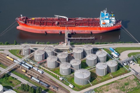 Aerial photo, oil tanker, chemical tanker, Astir Lady, tank farm, harbour, Elbe, Hamburg, Germany,