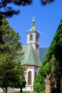 Parish church Maria Himmelfahrt, Stadtpark, Schwaz, Inntal, Tyrol, Austria, Europe