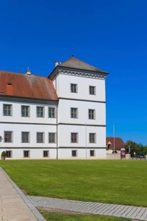 Meßkirch Castle, Castle of the Counts of Zimmern, Zimmern Castle, regular four-wing castle complex,