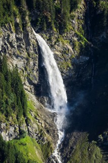 Stäubifall, 100 m, Alp Aesch, Uri, Switzerland, Europe