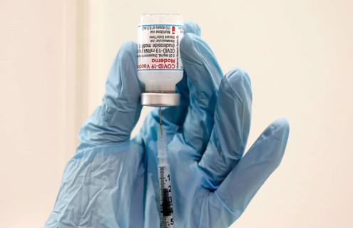 A syringe is infused with the active ingredient Moderna against Covid19, Schönefeld, 03/12/2021