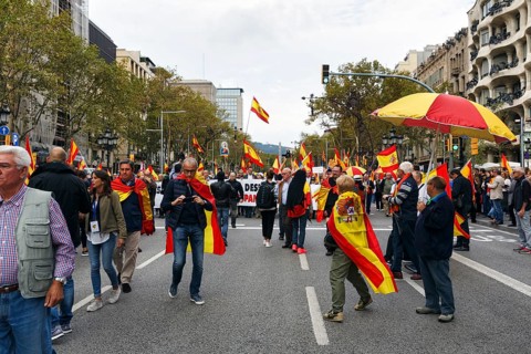 Crowd at demonstration, Spanish bank holidays, 12 October 2016, autonomy, nationalism, Barcelona,