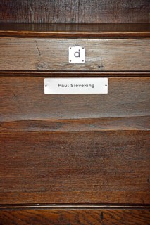 Europe, Germany, Hamburg, City, Chamber of Commerce, historic stock exchange hall, bench with name