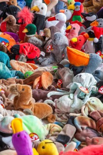 Pile of collectable Beanie Baby soft stuffed toys