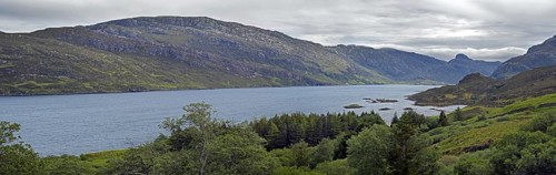 Glencoul Thrust on the Aird da Loch peninsula showing Cambrian quartzite sandwiched between layers