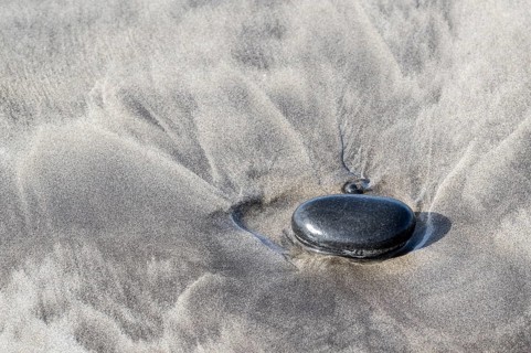 Lava pebbles on the beach, Playa de Famara, Lanzarote, Canary Islands, Spain, Europe
