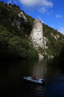 Wallachia, statue of the Dacian king Decebalus, Decebalus Rex Dragan Fecit, 40 metre high statue