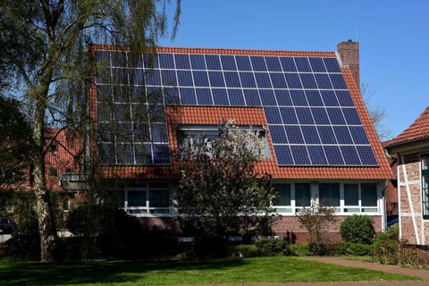 Europe, Germany, Lower Saxony, Stade district, Altes Land near Hamburg, photovoltaic system, on
