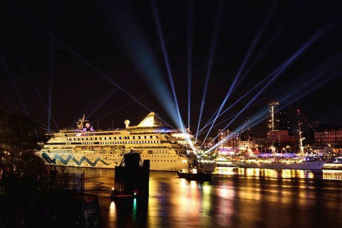 NO, Hamburg, Hamburg, Federal Republic of Germany, Europe, Germany, Hamburg, Elbe, View over the