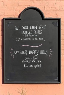 All You Can Eat Moules Frites, Oyster Happy Hour, pub blackboard food offer, England, UK