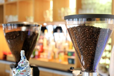 Coffee grinder, coffee dispenser