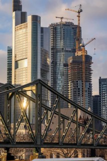 Skyline of the city centre of Frankfurt am Main, river Main, Eiserner Steg bridge, dusk, Hesse,