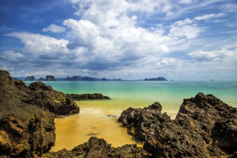 Lonely beach on Koh Yao Noi, movement, exposure, long exposure, beach holiday, beach landscape,