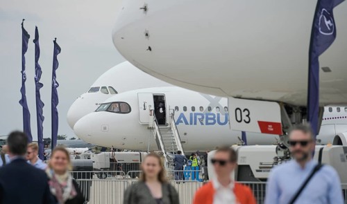 Emirates Airbus A380, Airbus A321, ILA 2024, International Aerospace Exhibition Berlin, Schönefeld,