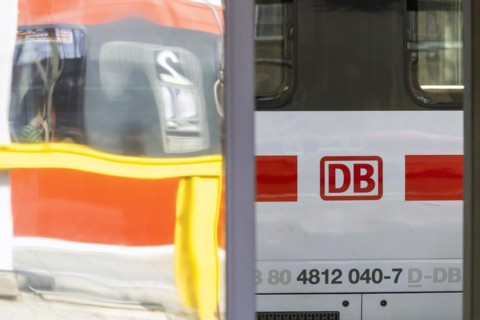 ICE with Deutsche Bahn AG logo, Munich Central Station, Bavaria, Germany, Europe
