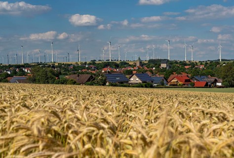 Wind farm near the East Westphalian town of Energiestadt Lichtenau, many residential buildings with