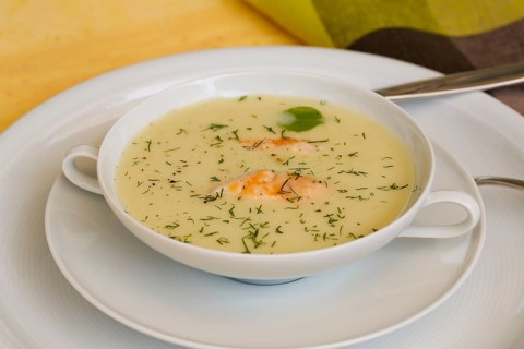 Southern German cuisine, sorrel soup with char, freshwater fish, soup served in soup bowl, herbs,
