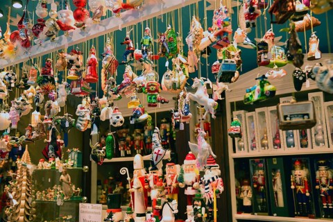 Europe, Germany, Bavaria, Munich, Marienplatz, Christmas market, old and antique Christmas tree