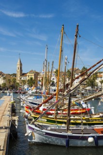 Harbour with historic fishing boats, Sanary-sur-Mer, Provence-Alpes-Côte d'Azur, France, Europe