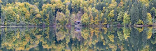 Freibergsee lake in autumn, near Oberstdorf, with the Allgäu Alps behind it, Allgäu, Bavaria,