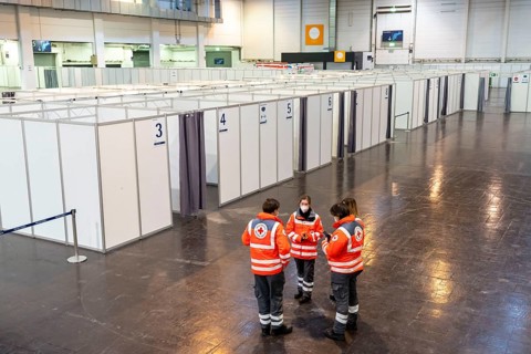 Test run in the vaccination centre for corona vaccinations, in a hall at Messe Essen, by the city,