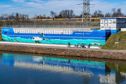 Stormwater overflow basin on Osterfelder Straße in Oberhausen, on the Rhine-Herne Canal and the