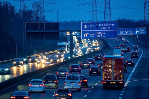 A57 motorway near Kaarst in the Rhine district of Neuss, view in the direction of the Büttgen