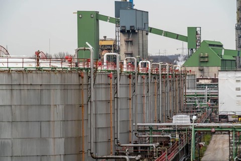 Refinery of Ruhröl, BP Gelsenkirchen, today BP Refining & Petrochemicals GmbH, tanks and operation