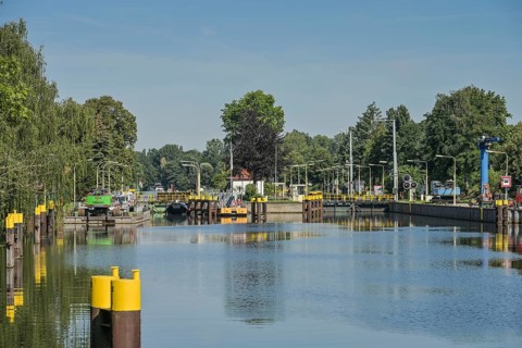 Plötzensee lock, Berlin Spandauer Schifffahrtskanal, Saatwinkler Damm, Charlottenburg,