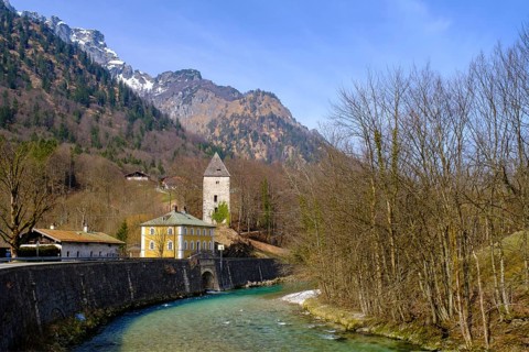 Schellenberger Passturm, Passthurm, watchtower, former border fortification, with Untersberg,