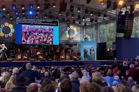William Samoei Ruto (President of the Republic of Kenya) and his woman Rachel Ruto give a speech at
