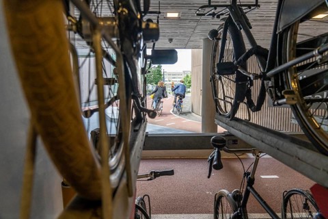 Bicycle car park at Utrecht Centraal railway station, Stationsplein, 3 underground levels, over 13,