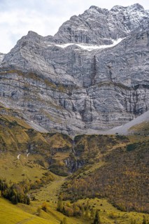 Mountain landscape in autumn, summit Eiskarlspitze, Eng, municipality Hinterriß, Karwendel