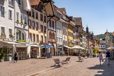 Pedestrian zone Kaiserstrasse with Schäferbrunnen fountain in Waldshut-Tiengen, Baden-Württemberg,