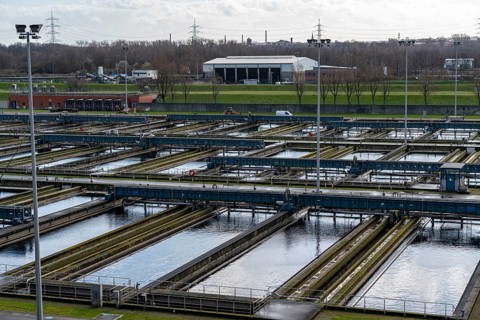 Secondary clarifier, Emschergenossenschaft wastewater treatment plant in the Weilheimer Mark in