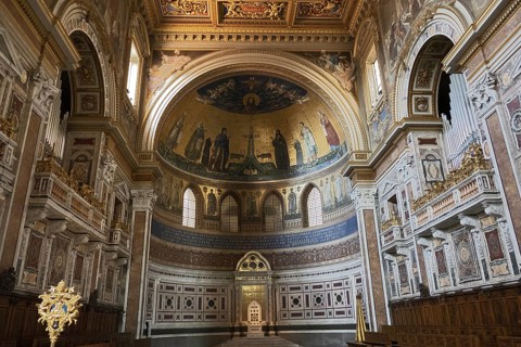 Cathedra of the Pope as Bishop of Rome, apse of the Basilica, Lateran Basilica, Basilica San