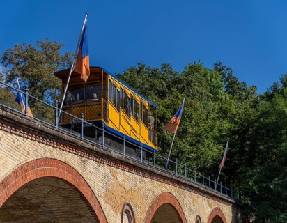 Wire rope rack railway at the Neroberg Landscape Park, Wiesbaden, Hesse, Germany, Europe