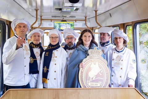 Stollen inspectors award seal of quality for Dresdner Christstollen, Dresden, Saxony, Germany,