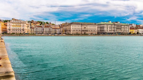 Piazza Unità d'Italia borders directly on the sea, Trieste, harbour city on the Adriatic, Friuli,