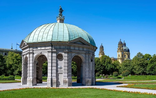 Diana Temple in the Hofgarten and Theatine Church, Old Town, Munich, Upper Bavaria, Bavaria,