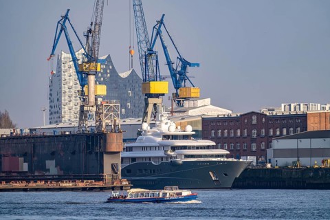Port of Hamburg, Blohm + Voss shipyard, mega yacht Radiant, being converted and extended, Blohm +