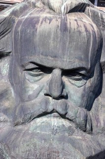 Karl Marx Monument, 40-tonne sculpture, best-known landmark of the city of Chemnitz, Saxony,
