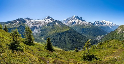 Mountain panorama with glaciated mountain peaks, Aiguille de Chardonnet with Glacier du Tour,