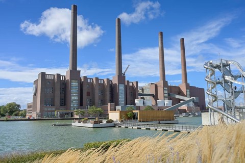 VW power station, Mittelland Canal, Wolfsburg, Lower Saxony, Germany, Europe