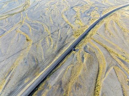 Top down view of the ringroad no. 1, crossing the Skeidararsandur, a flood plain created by glacial