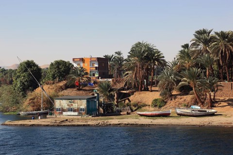 Landscape along the Nile, between Luxor and Esna, Africa, Upper Egypt