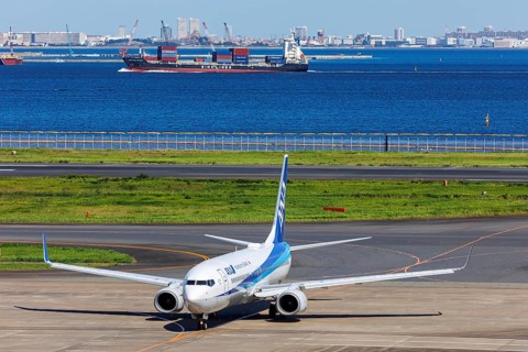 An ANA All Nippon Airways Boeing 737-800 aircraft with registration number JA63AN at Tokyo Haneda