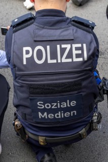 Police officer, public relations, reports for the social media of the North Rhine-Westphalia police