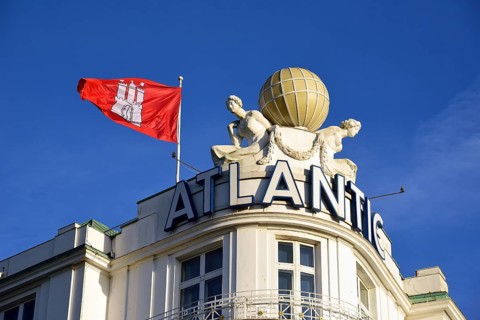 Europe, Germany, Hamburg, Outer Alster Lake, View to Hotel Atlantic, Facade decoration with globe,