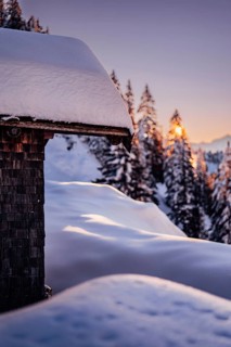 Hut, sunrise snow tour on the Tegelberg in the Allgäu in Bavaria. Winter Wonder Land, Germany,